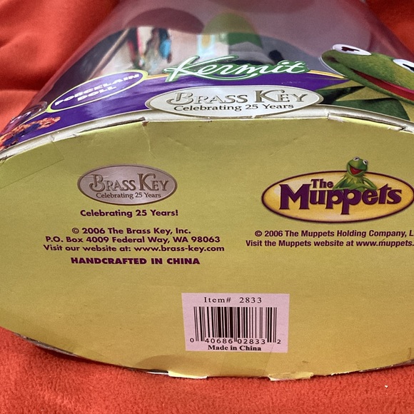 Kermit the frog porcelain doll - Picture 8 of 8